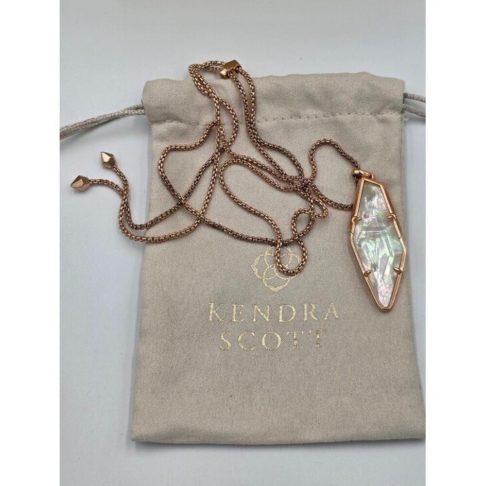 Kendra Scott Lilith necklace in rose gold mother-of-pearl pendant Adjustable